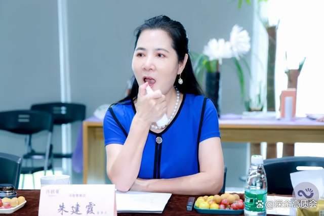 从“头”看她，从教书到为别人创造价值